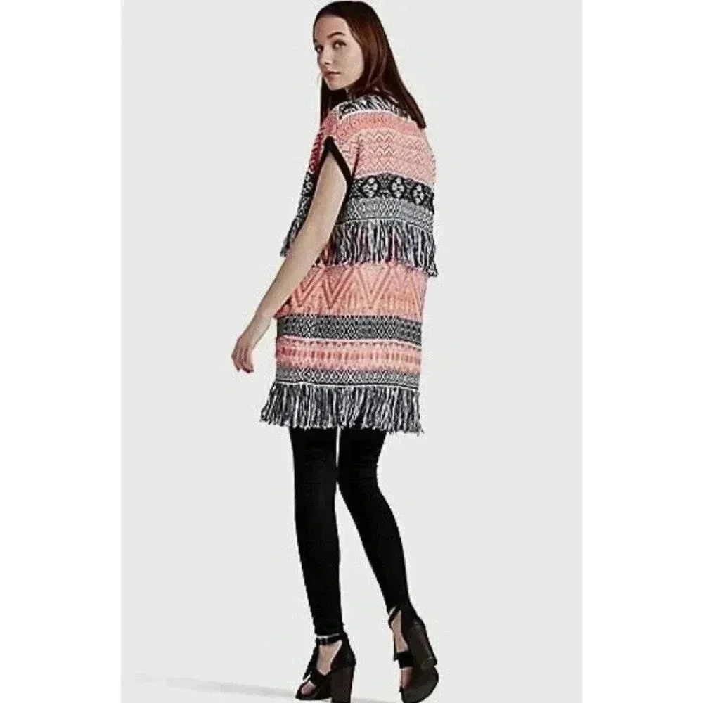 Lucky Brand Fringe Jacquard Cardigan Sweater Vest Sz M Orange Black Aztec‎
